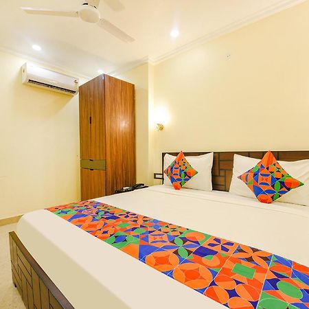 Fabhotel Prime Apple Tree Residency Új-Delhi Kültér fotó