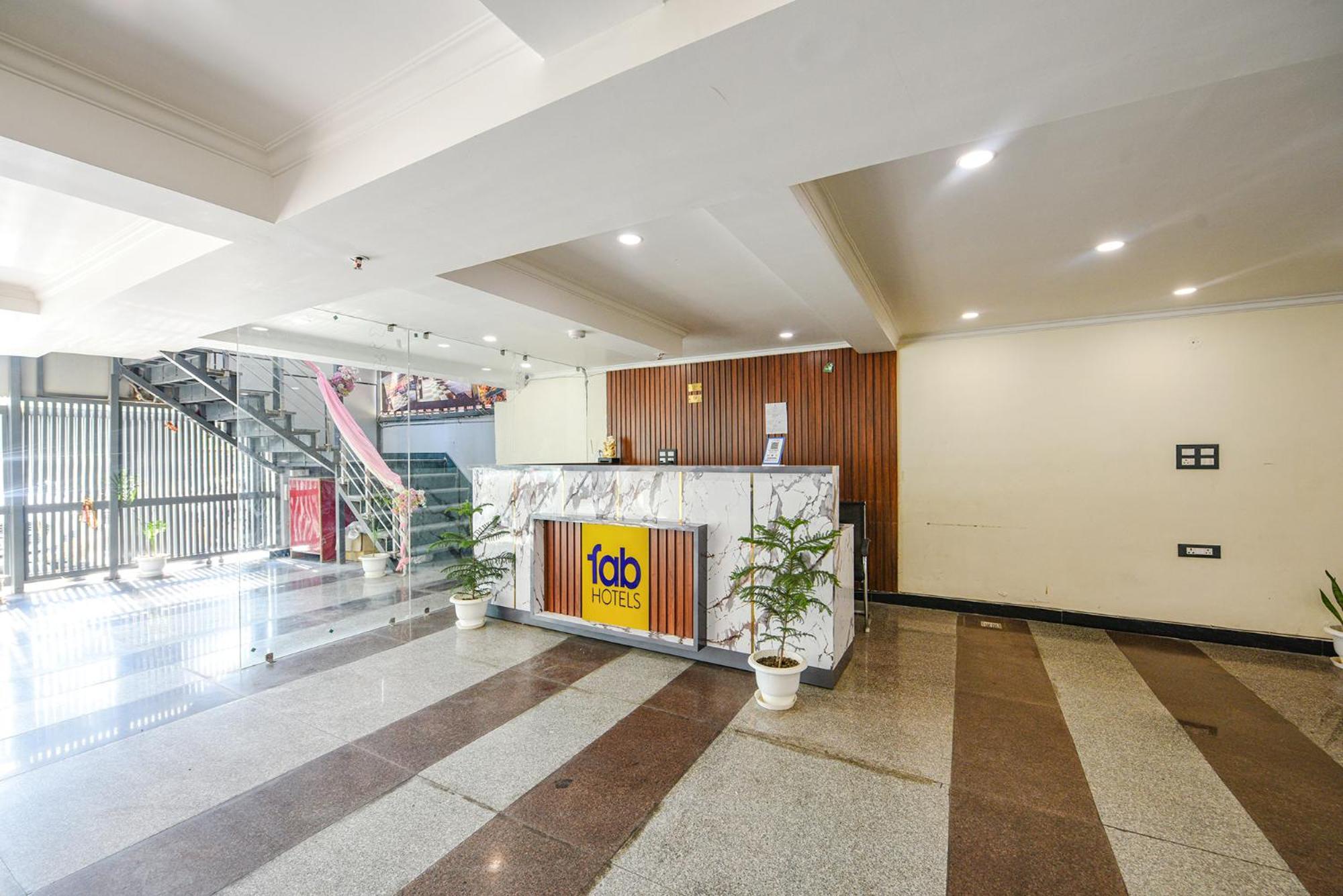 Fabhotel Prime Apple Tree Residency Új-Delhi Kültér fotó